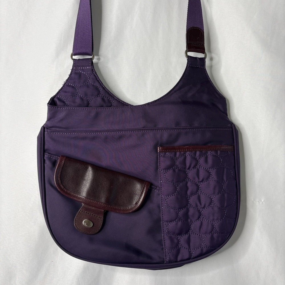 Mosey Messenger Crossbody Bag Purse Leather Accents‎ Magnetic Zip Close Purple